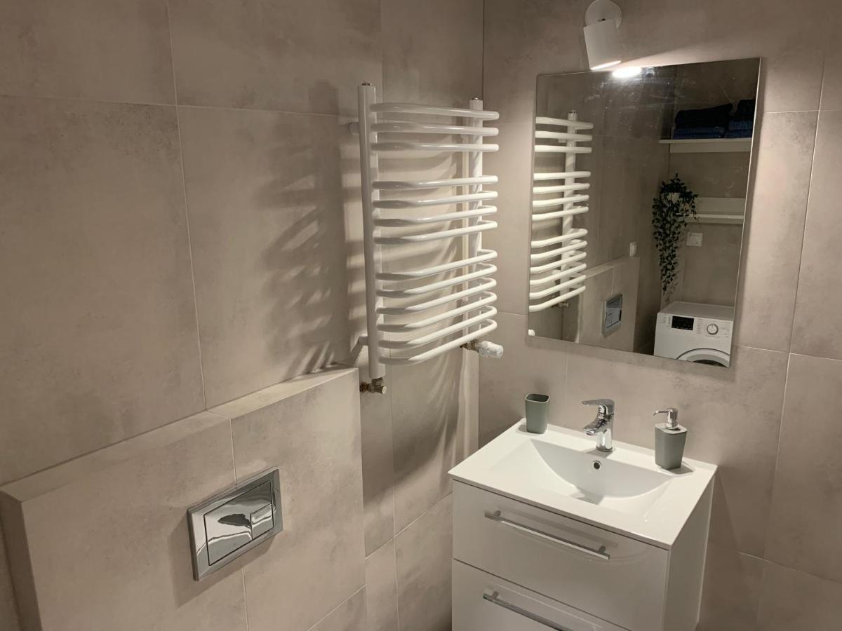 Ostrów WielkopolskiApartament Pod Gwiazdami公寓 外观 照片